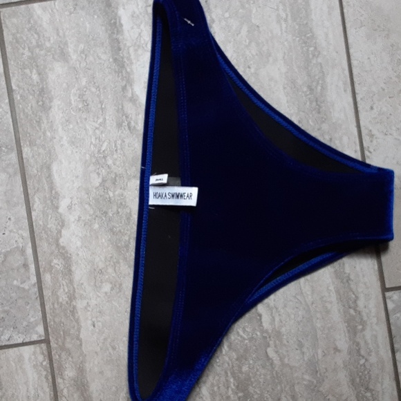 Hoaka Velvet NWT - Picture 2 of 8